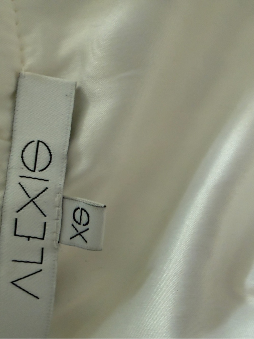 Alexis Cream Floral Lace V-Neck Bell Sleeve Top - Picture 10 of 10